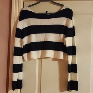 H&M Navy Striped Cropped Sweater